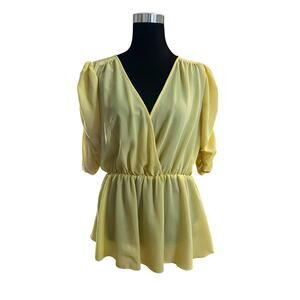 Fashion Nova Yellow Peplum Surplice Blouse 1X Plus Puff Sleeve Flowy